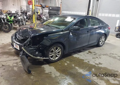 2013 Hyundai Sonata Gls from USA, damaged, VIN 5NPEB4AC4DH685399